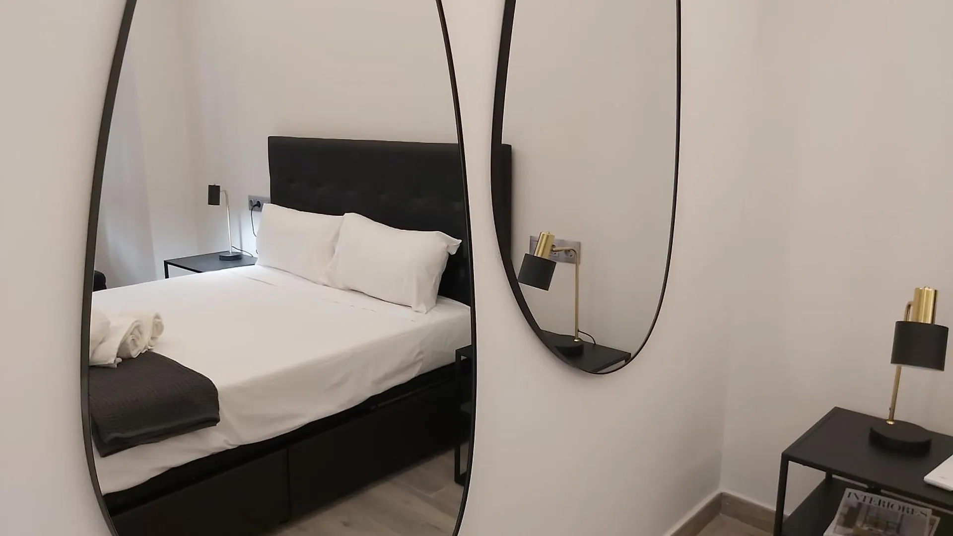 Del Parque Flats Marin Garcia Apartment Malaga Spain
